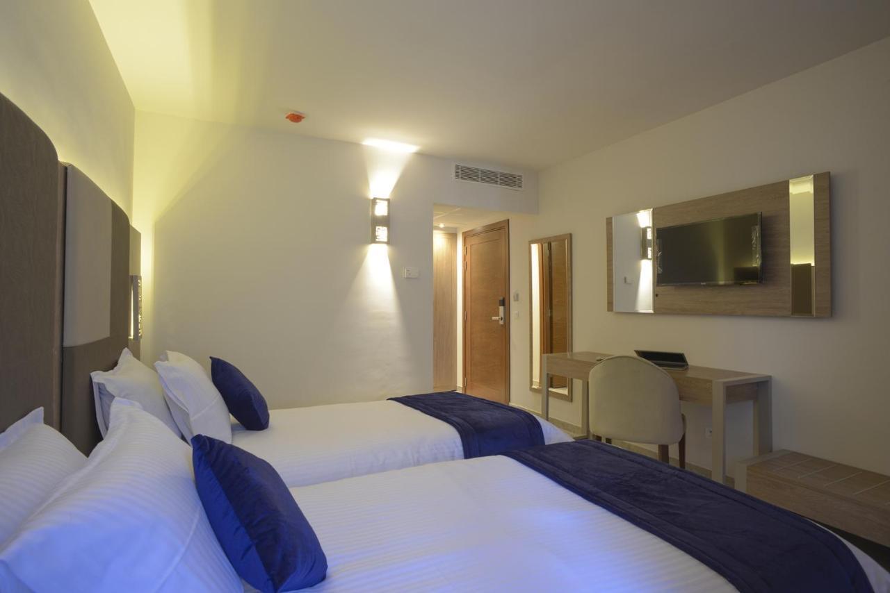 Hotel Lescure Business And Spa Megrine Exterior photo
